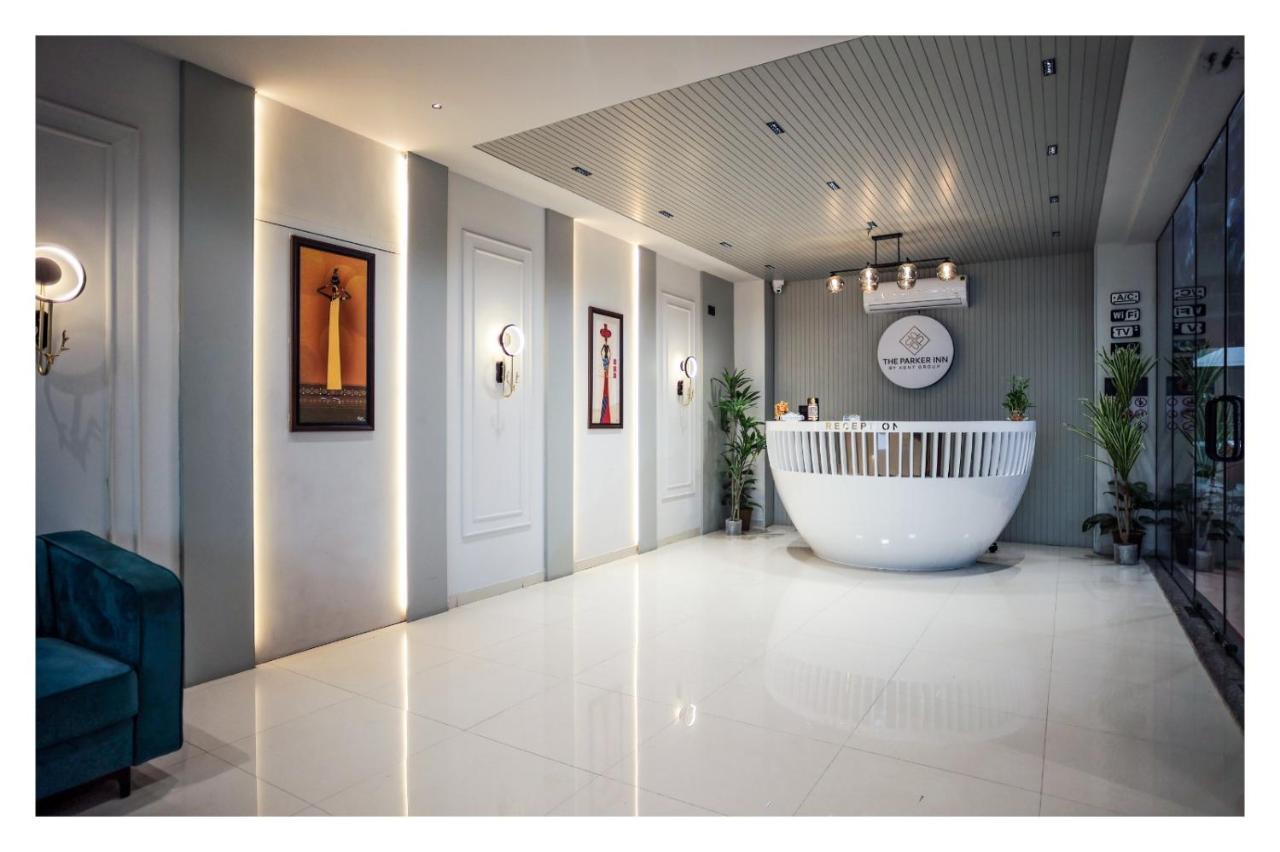 Hotel The Parker Inn By Kbnt Group สุรัต ภายนอก รูปภาพ