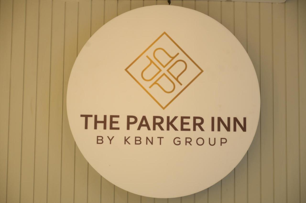 Hotel The Parker Inn By Kbnt Group สุรัต ภายนอก รูปภาพ